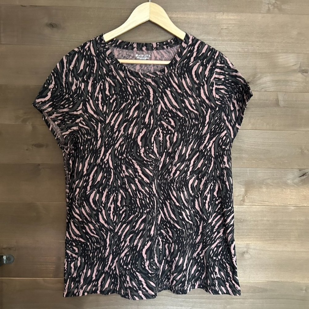 ATHLETA Organic Daily Print Tee Top Shirt Abstraction Black Peat - Picture 2 of 4